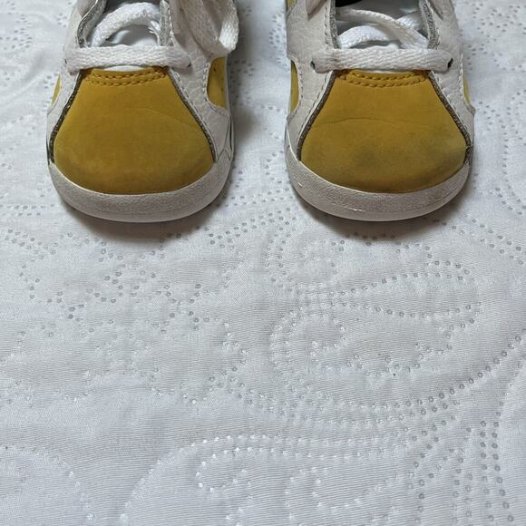 Nike Air Jordan 6 Retro Sneakers Size 6 - Picture 7 of 10